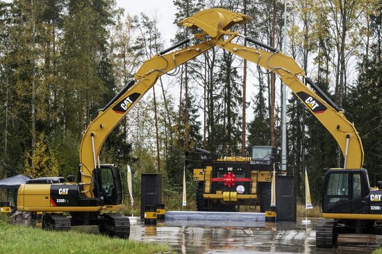 Производство новой модели карьерного самосвала на заводе Caterpillar Tosno в Ленинградской области