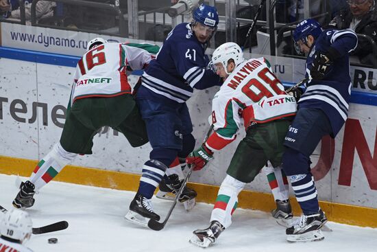 Хоккей. КХЛ. Матч "Динамо" (Москва) - "Ак Барс"