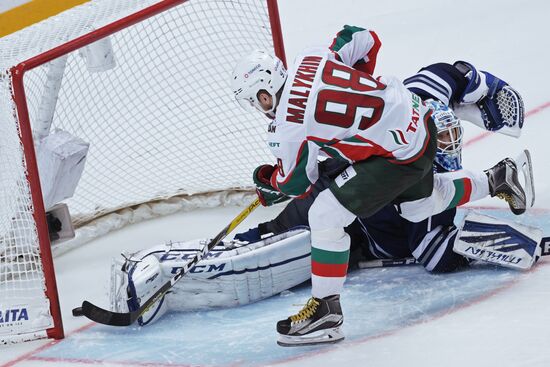 Хоккей. КХЛ. Матч "Динамо" (Москва) - "Ак Барс"