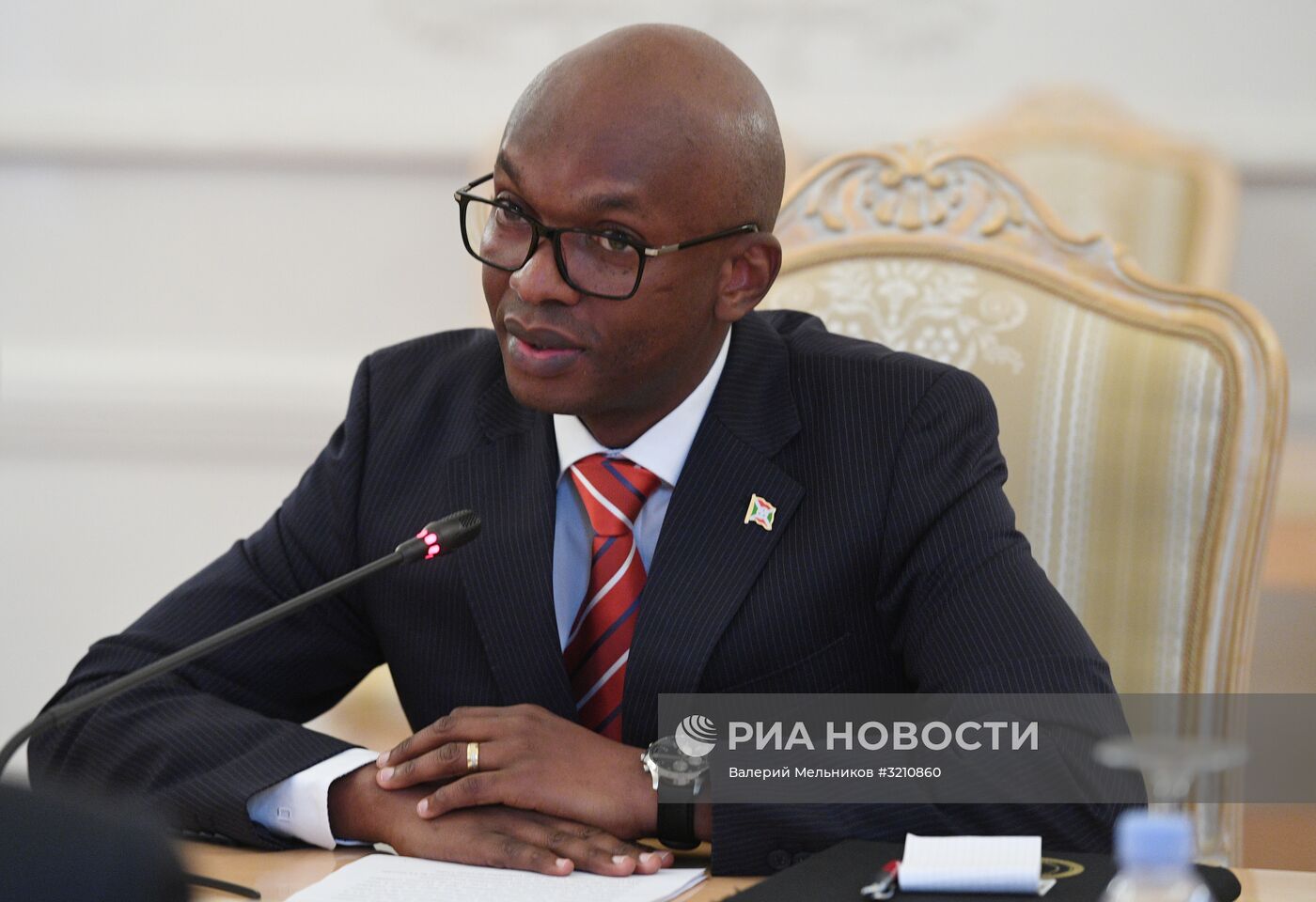 Встреча глав МИД РФ и Бурунди С. Лаврова и А. Ньямитве