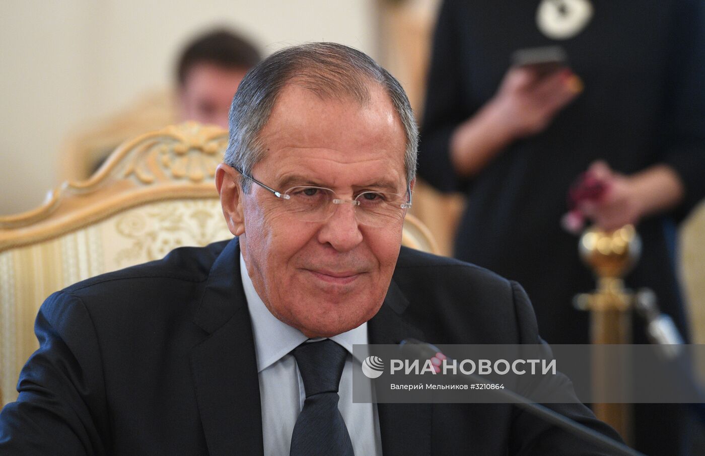 Встреча глав МИД РФ и Бурунди С. Лаврова и А. Ньямитве