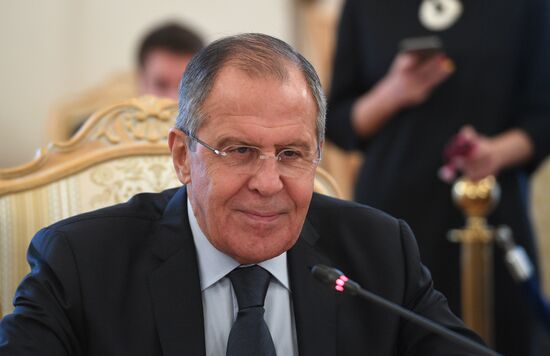 Встреча глав МИД РФ и Бурунди С. Лаврова и А. Ньямитве