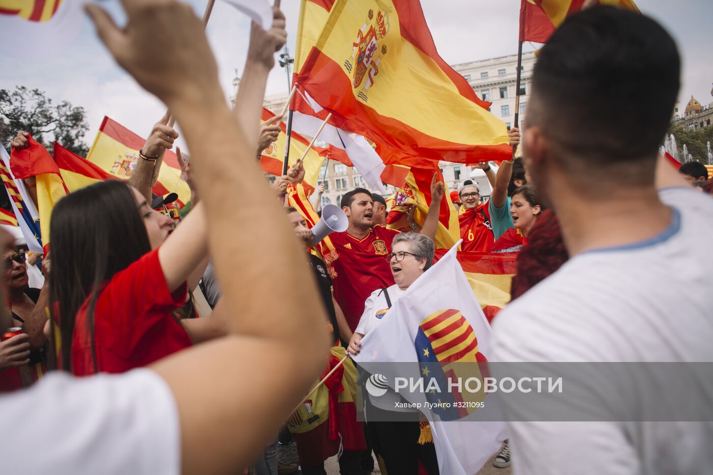 Акция в поддержку единства Испании в Барселоне