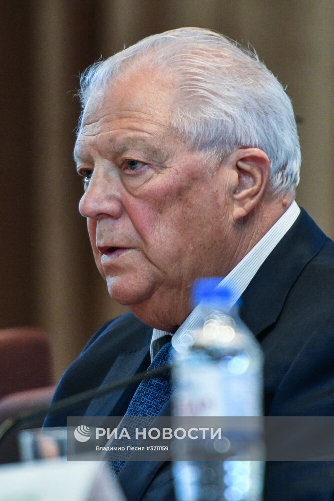 Расширенное заседание Независимой общественной антидопинговой комиссии совместно с ОКР и Министерством спорта РФ