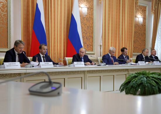 Рабочая поездка президента РФ В. Путина в Воронеж