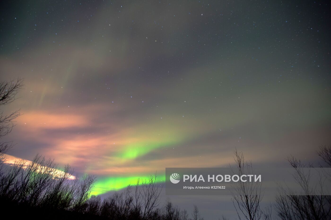 Северное сияние в Мурманской области