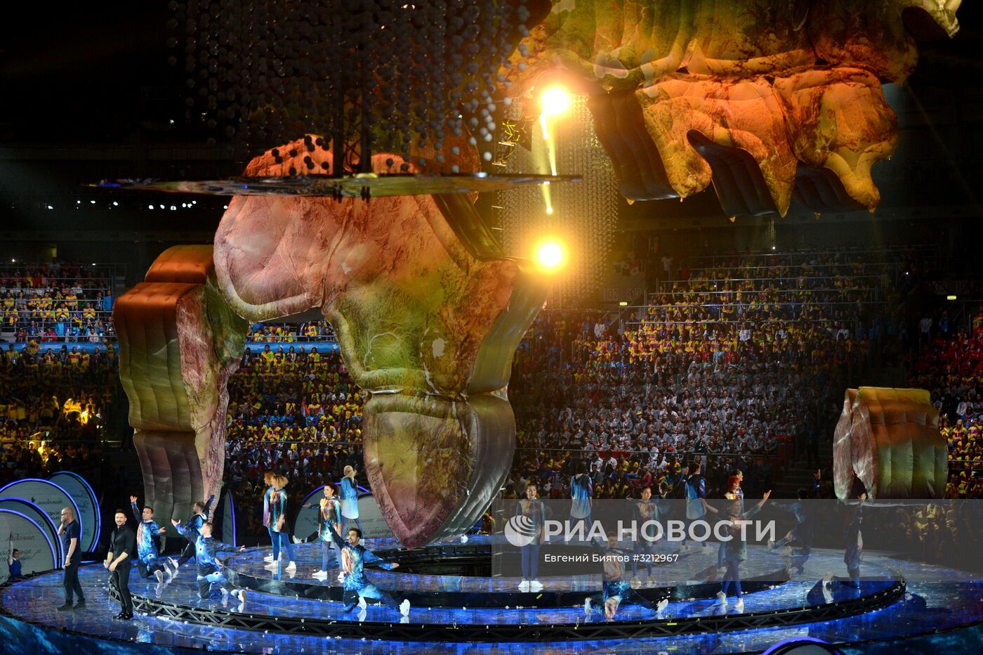 Церемония открытия XIX Всемирного фестиваля молодёжи и студентов