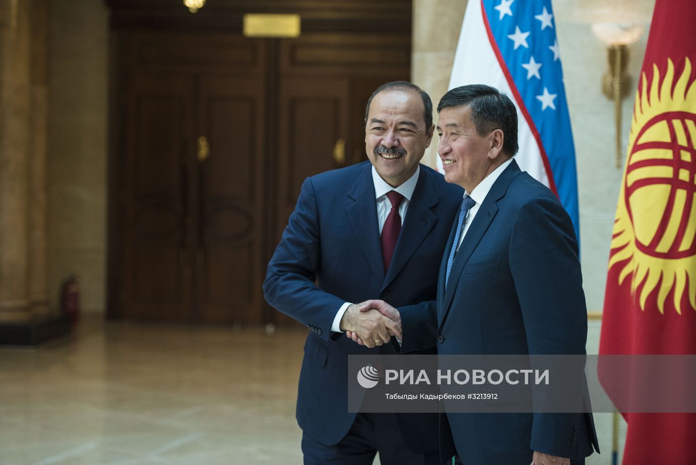 Сооронбай Жээнбеков – новый президент Киргизии