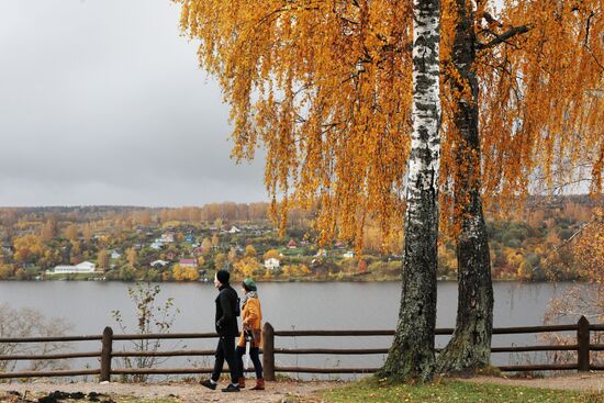 Золотая осень в Плёсе