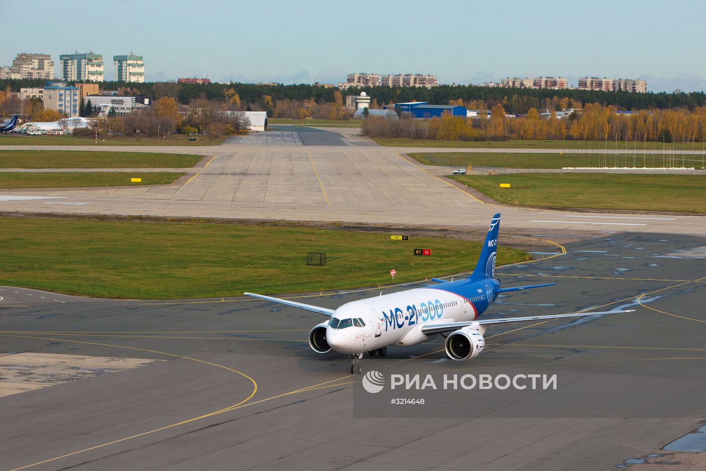 Самолет МС-21 совершил первый перелет из Иркутска в Жуковский