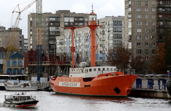 Плавучий маяк "Ирбенский" стал экспонатом Музея Мирового океана в Калининграде