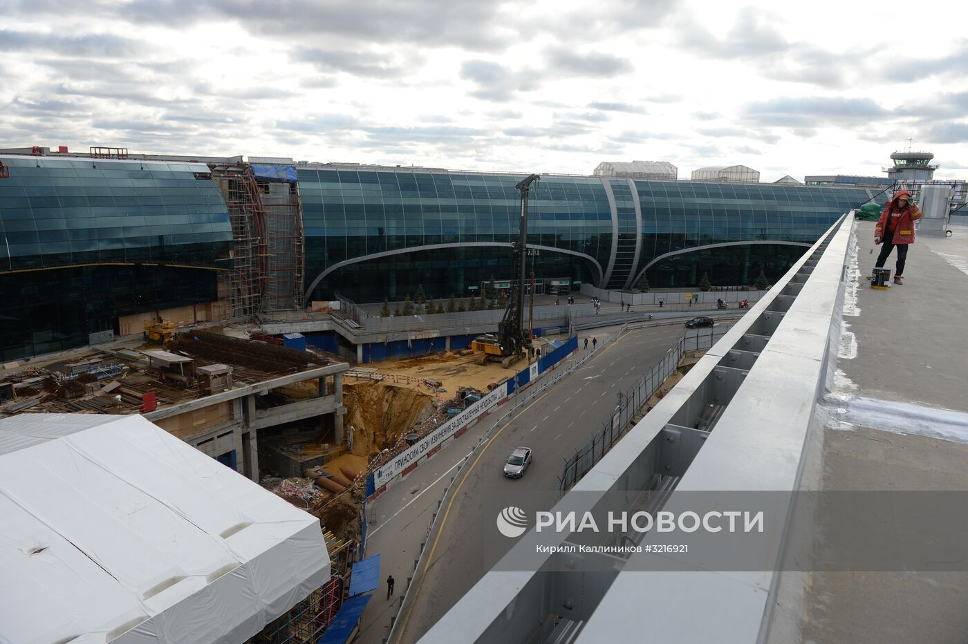 Строительство нового сегмента терминала аэропорта "Домодедово"