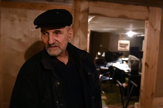 Рок-музыкант и актер Петр Мамонов