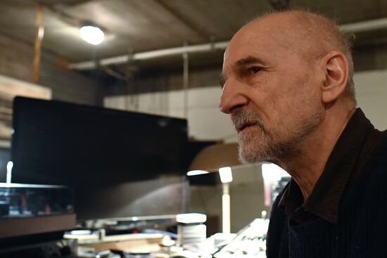 Рок-музыкант и актер Петр Мамонов