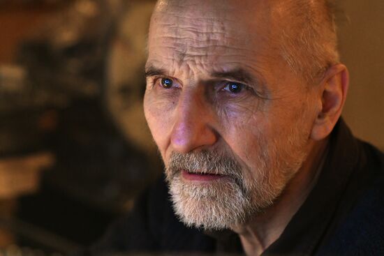 Рок-музыкант и актер Петр Мамонов