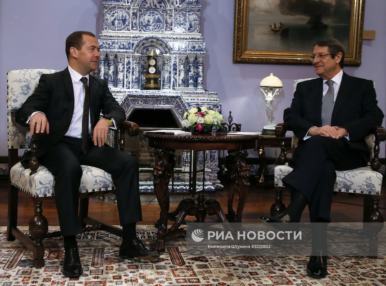 Премьер-министр РФ Д. Медведев встретился с президентом Кипра Н. Анастасиадисом