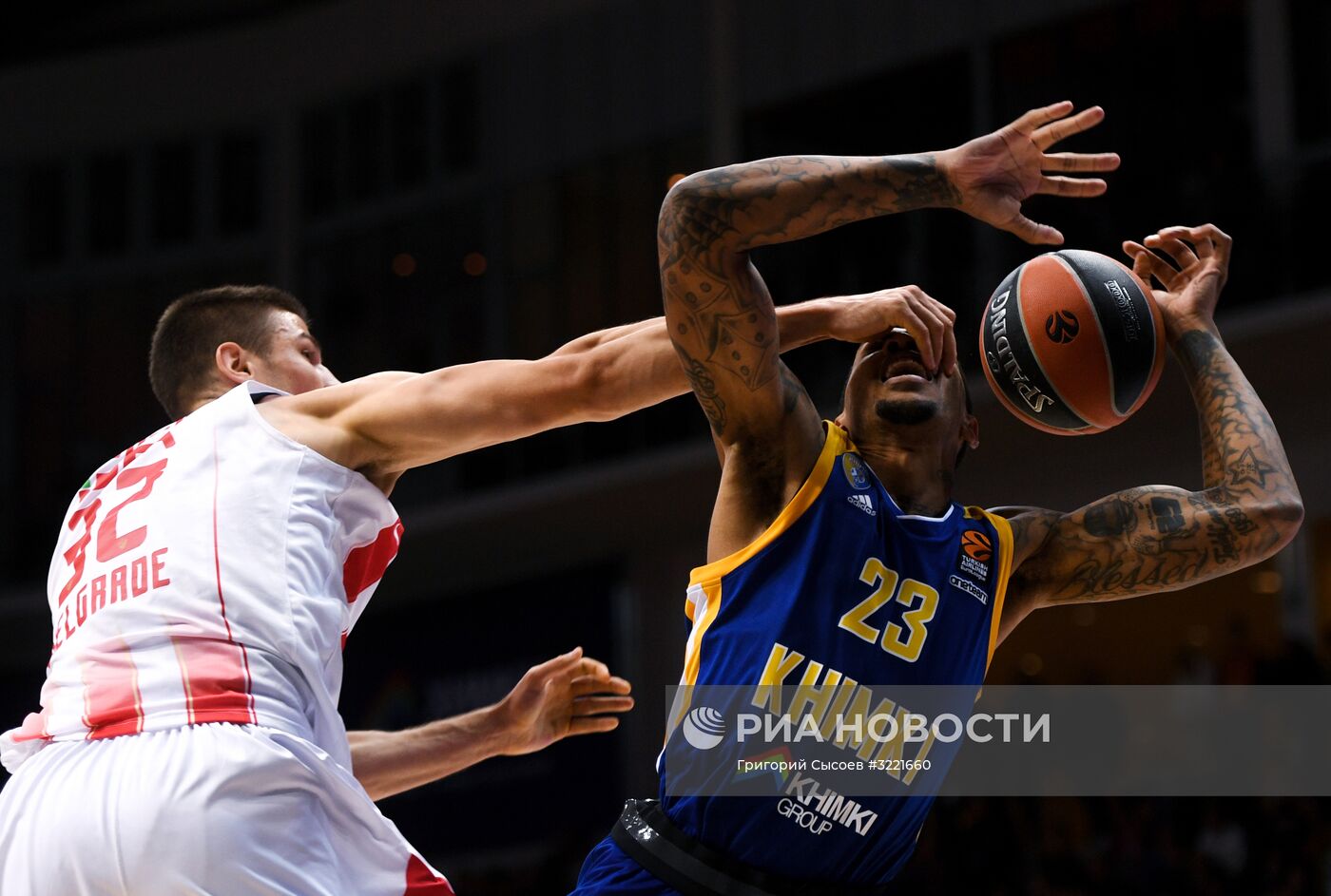 Баскетбол. Евролига. Матч "Химки" - "Црвена Звезда"