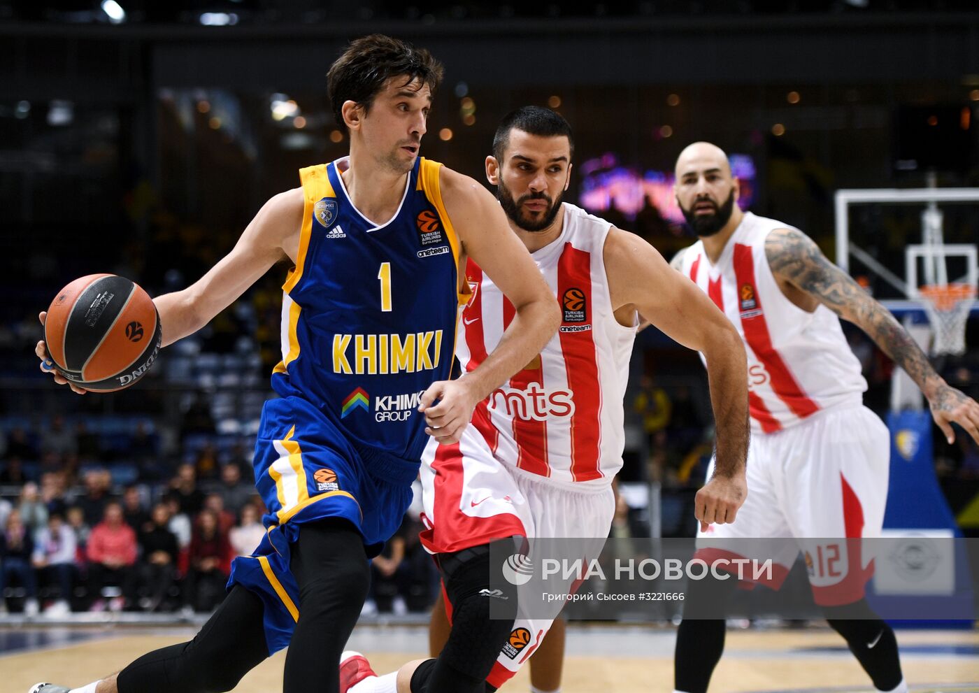 Баскетбол. Евролига. Матч "Химки" - "Црвена Звезда"