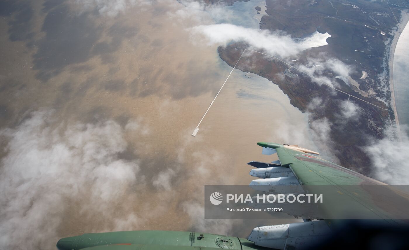 Летно-специальная подготовка экипажей штурмовиков Су-25 в Краснодарском крае