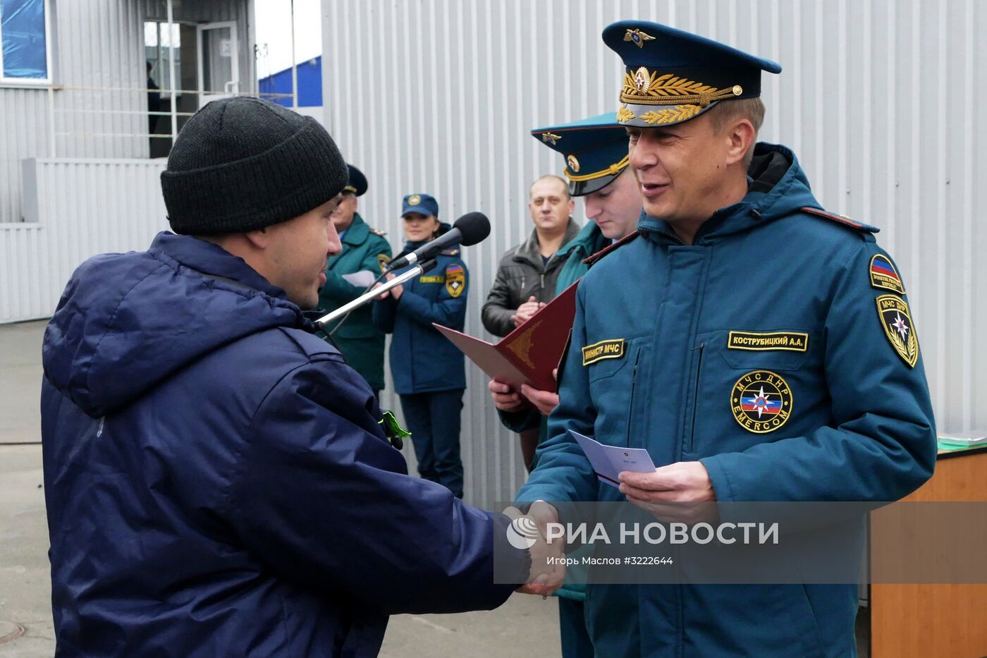 70-й гуманитарный конвой из России прибыл в Донецк