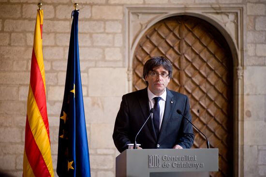 Глава правительства Каталонии К.Пучдемон выступил с заявлением