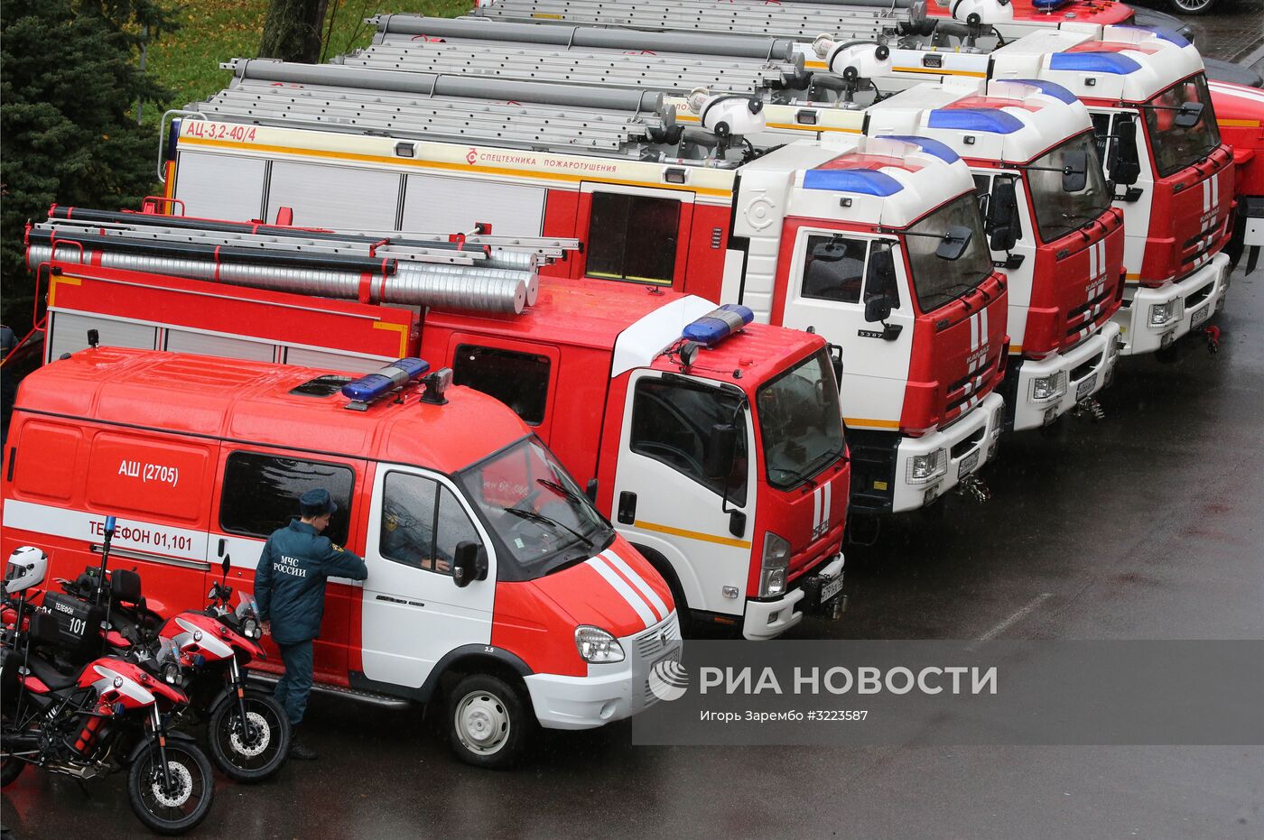 Вручение новой техники Главному управлению МЧС России в Калининграде | РИА  Новости Медиабанк