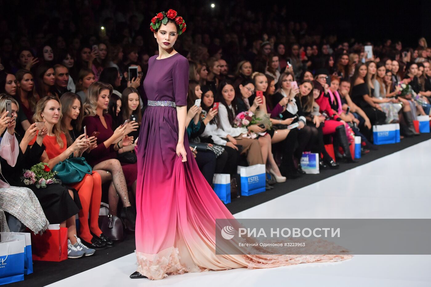 Неделя моды в Гостином дворе "Moscow Fashion Week". День четвертый