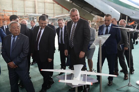 Рабочая поездка вице-премьера Д. Рогозина в Узбекистан