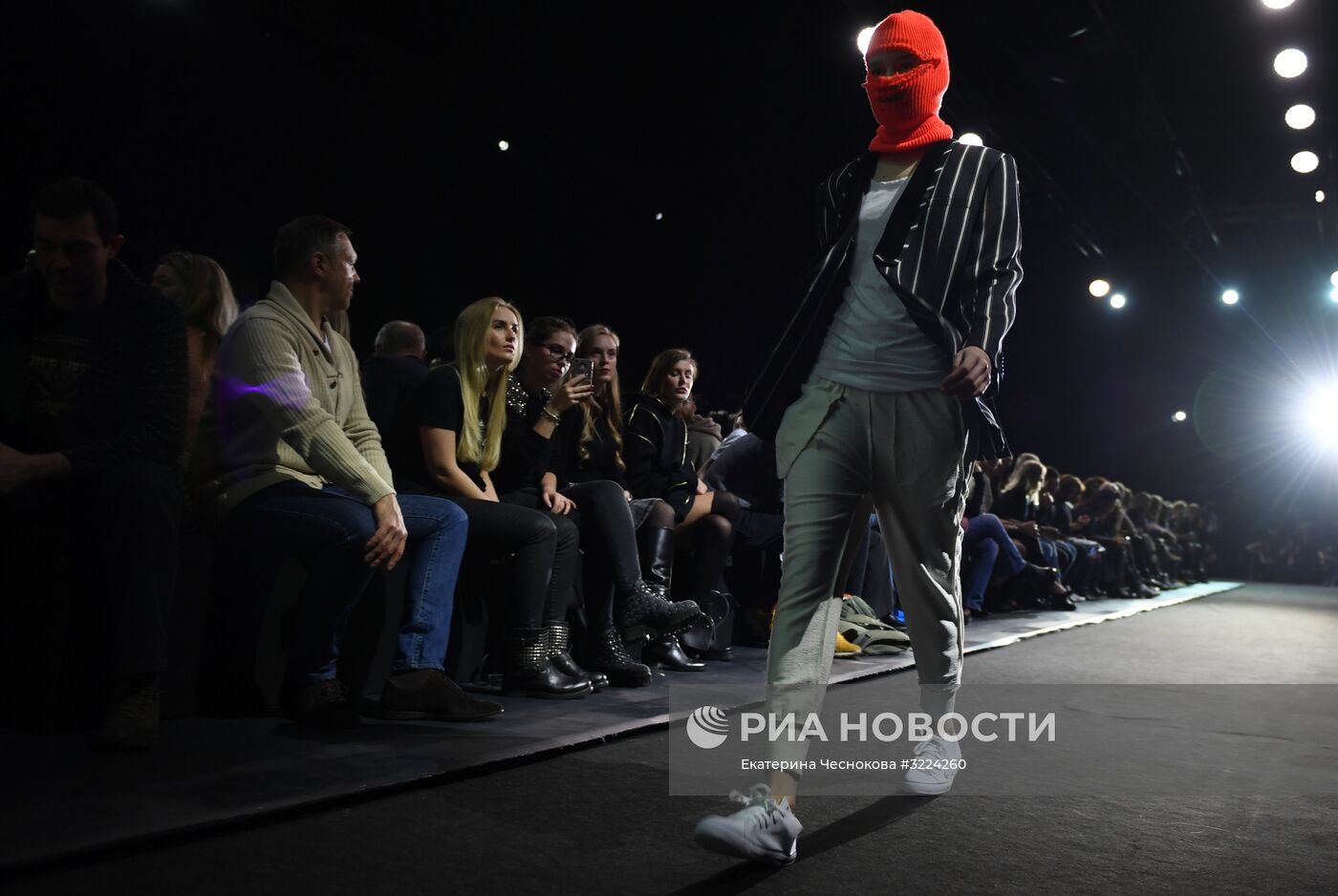 Неделя моды в Гостином дворе "Moscow Fashion Week". День пятый