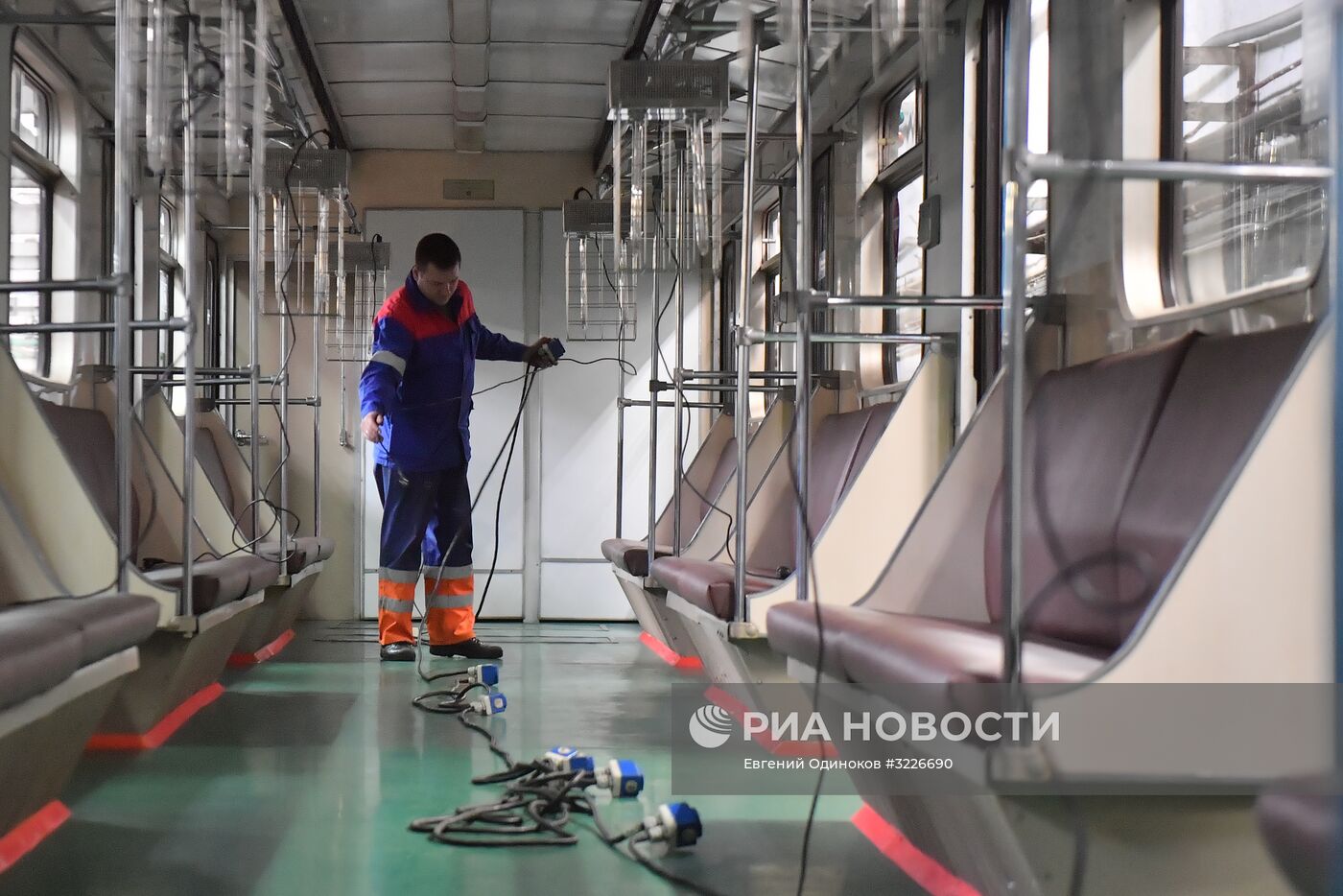 Обеззараживание вагонов метро
