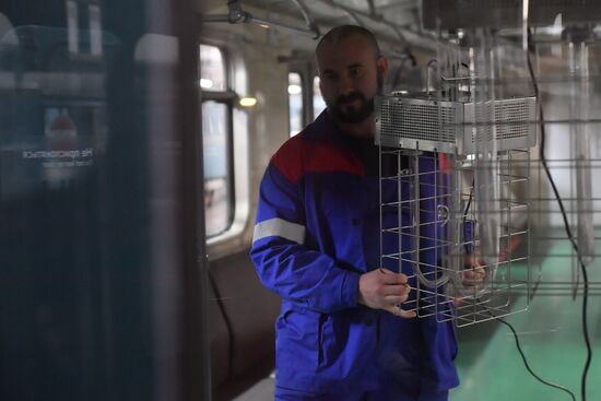 Обеззараживание вагонов метро