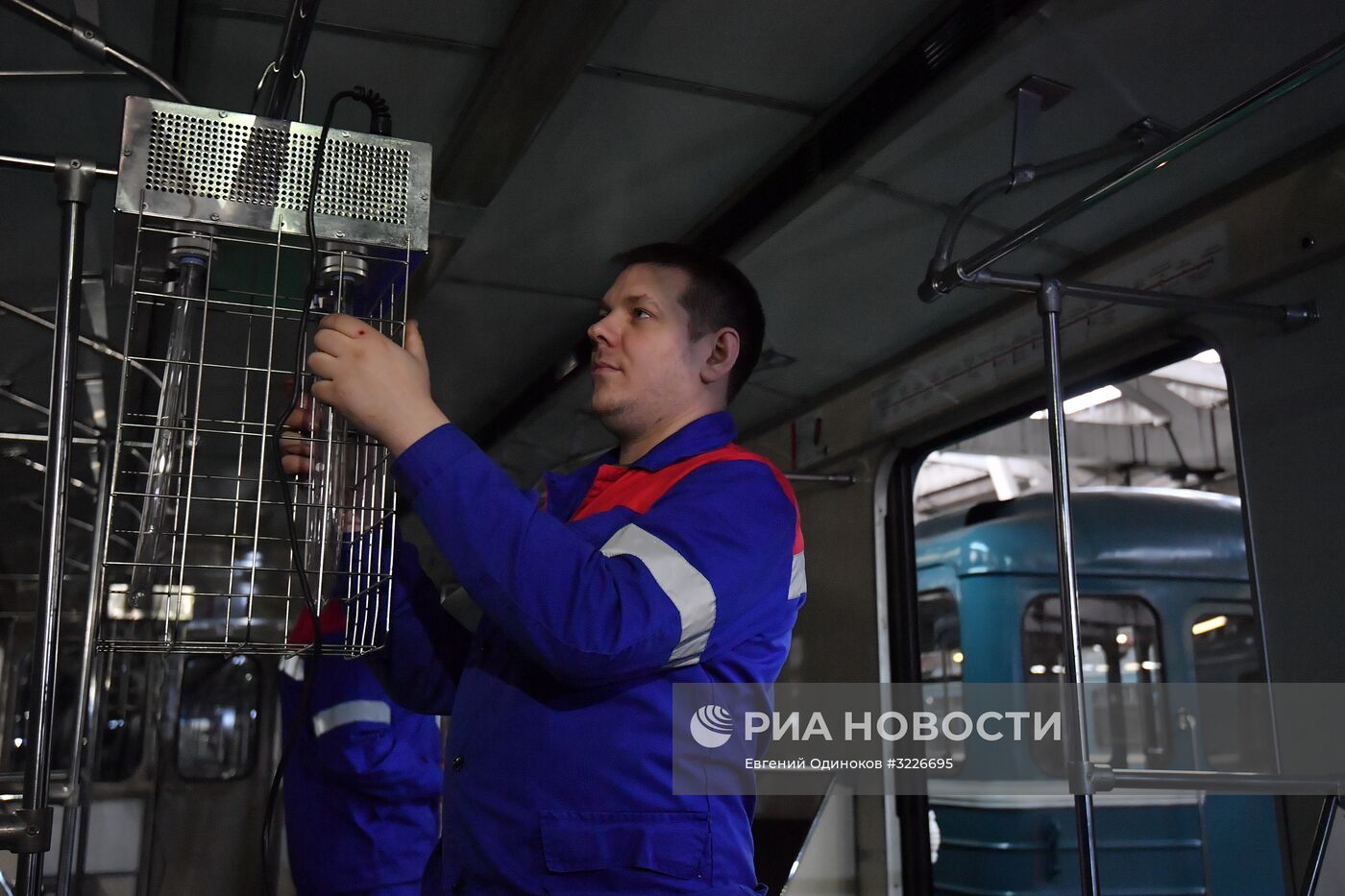 Обеззараживание вагонов метро