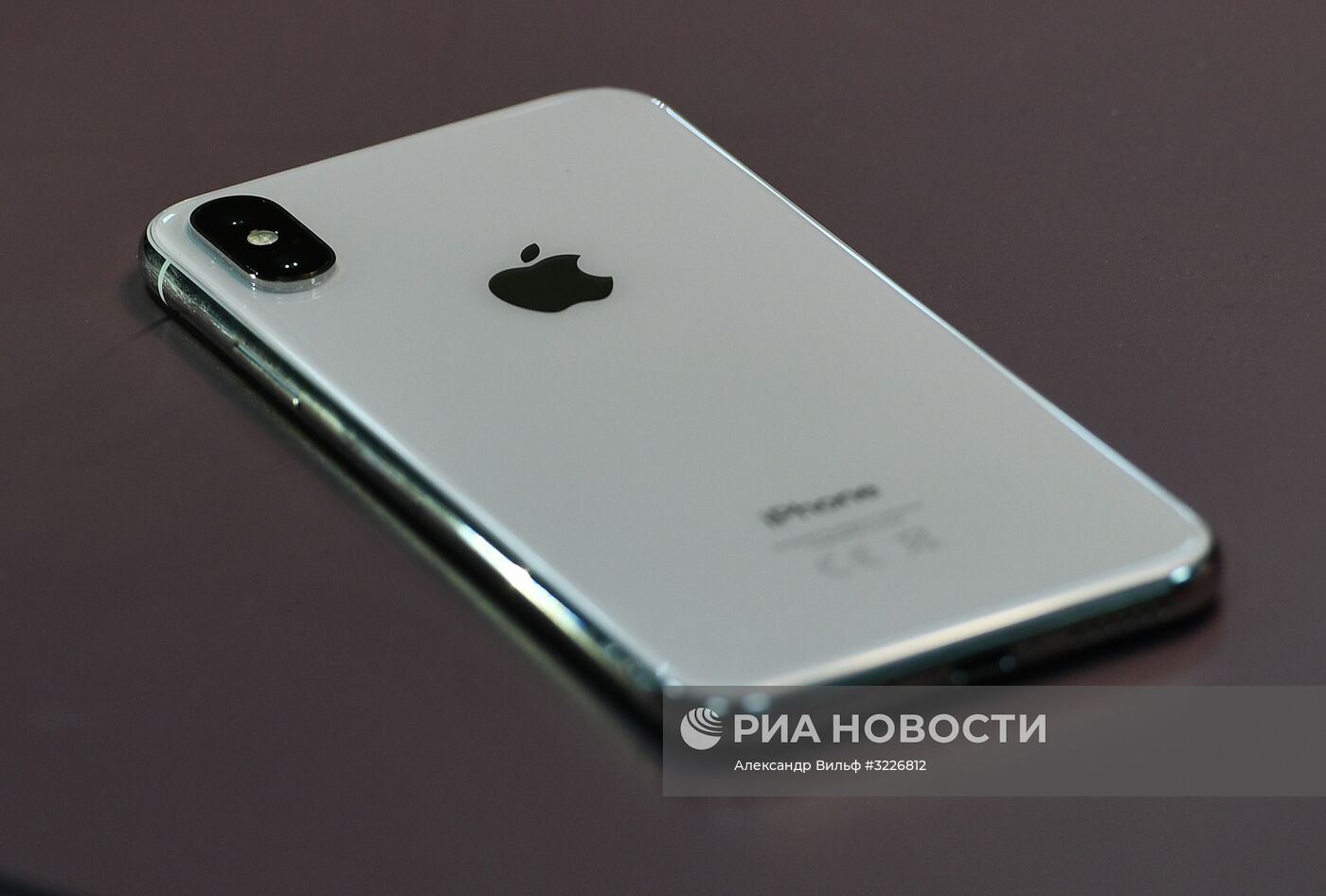 Старт продаж iPhone X начнется в России 3 ноября