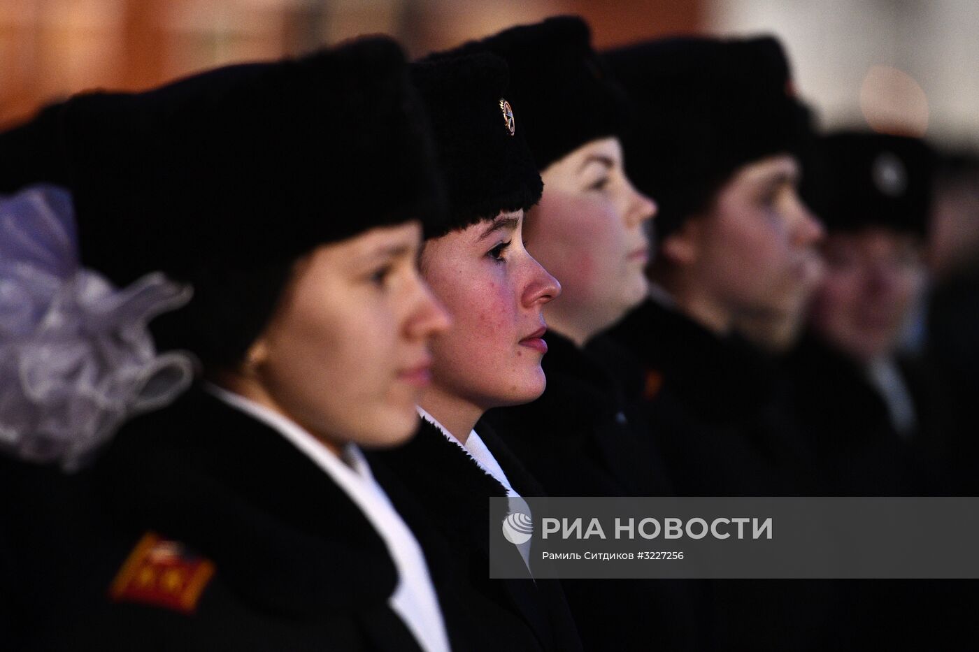 Репетиция марша, посвященного 76-й годовщине военного парада 7 ноября 1941 года