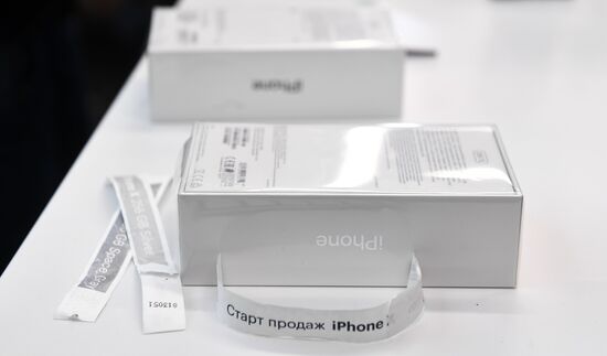 Старт продаж iPhone X в России