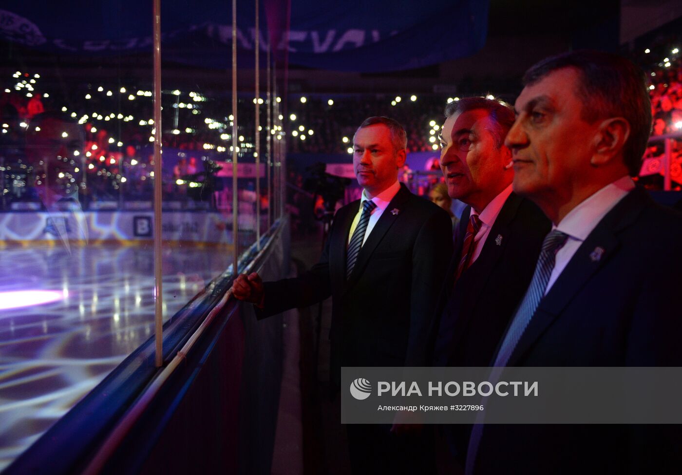 Хоккей. КХЛ. Матч "Сибирь" - ЦСКА