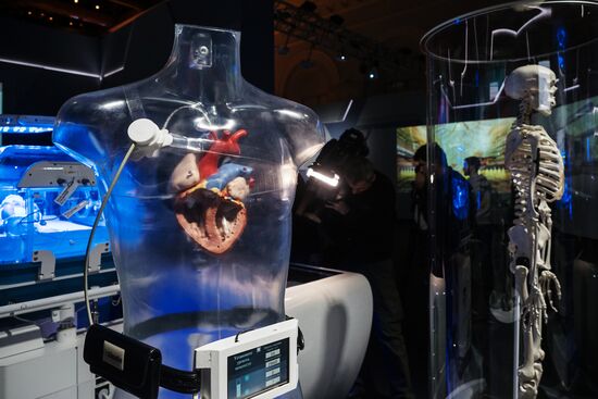 Выставка "Россия, устремленная в будущее"