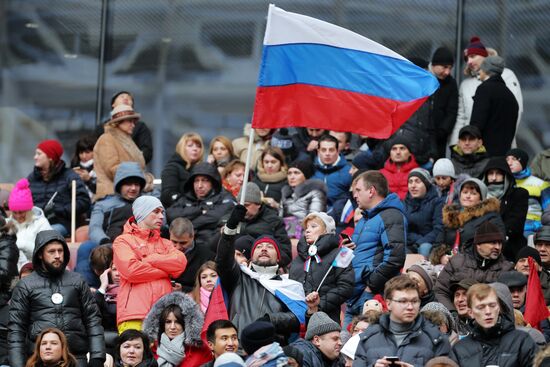 Митинг-концерт "Россия объединяет!"