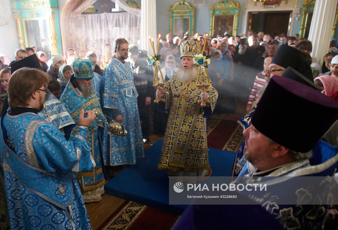 Праздник Казанской иконы Божией Матери в городах России