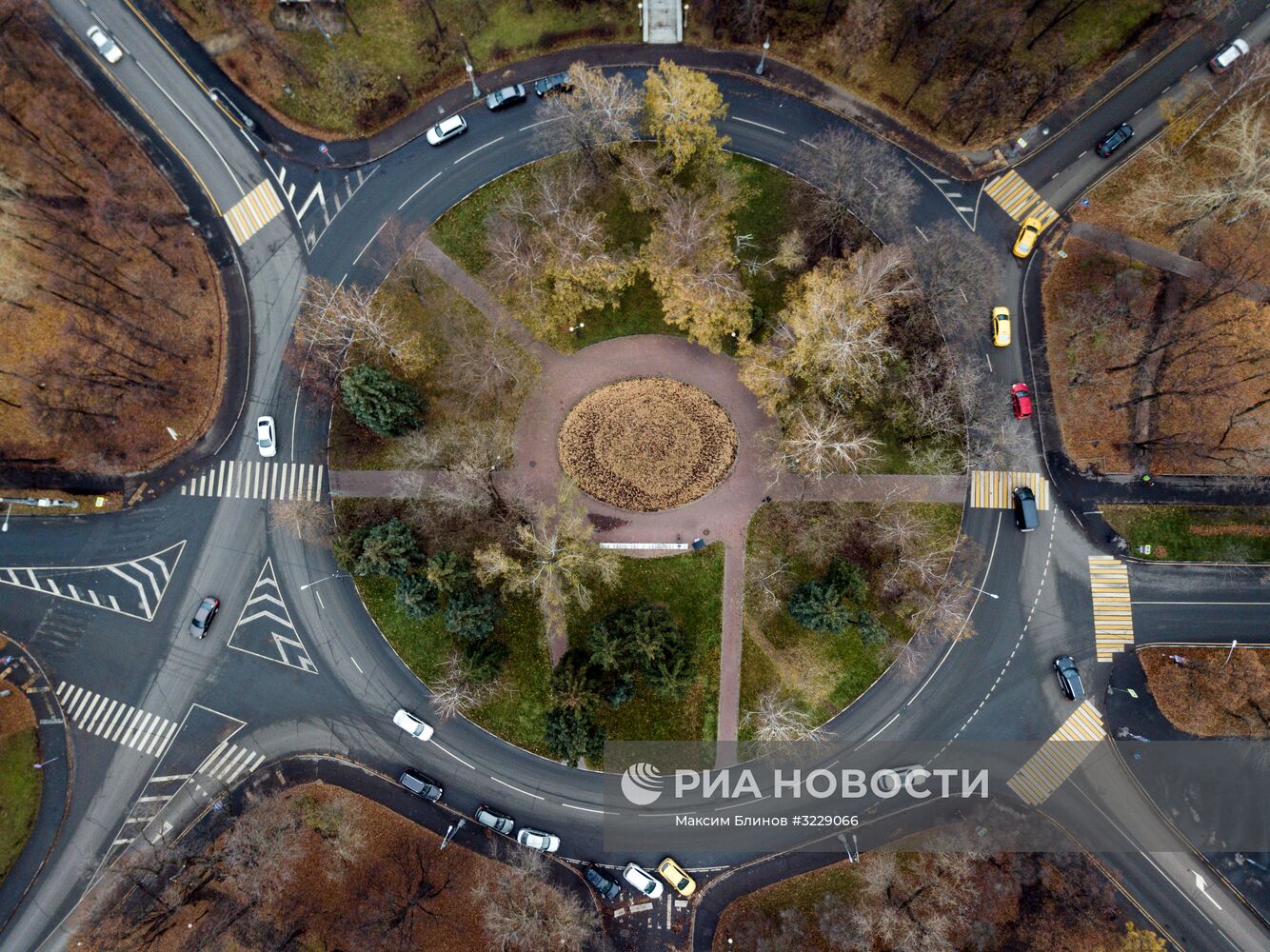 Круговое движение в Москве