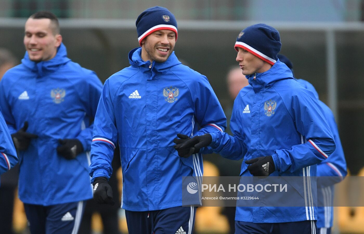 Футбол. Тренировка сборной России