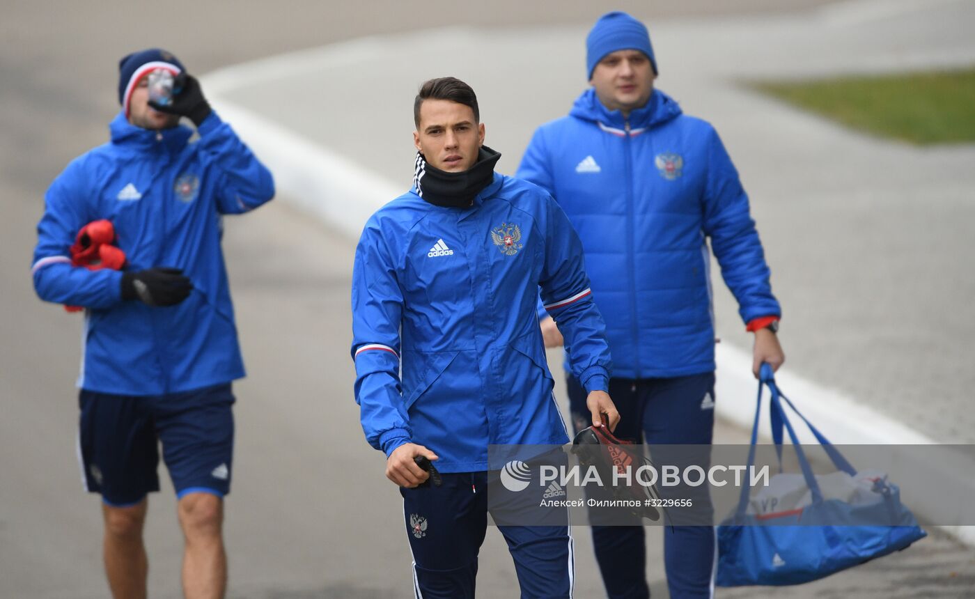 Футбол. Тренировка сборной России