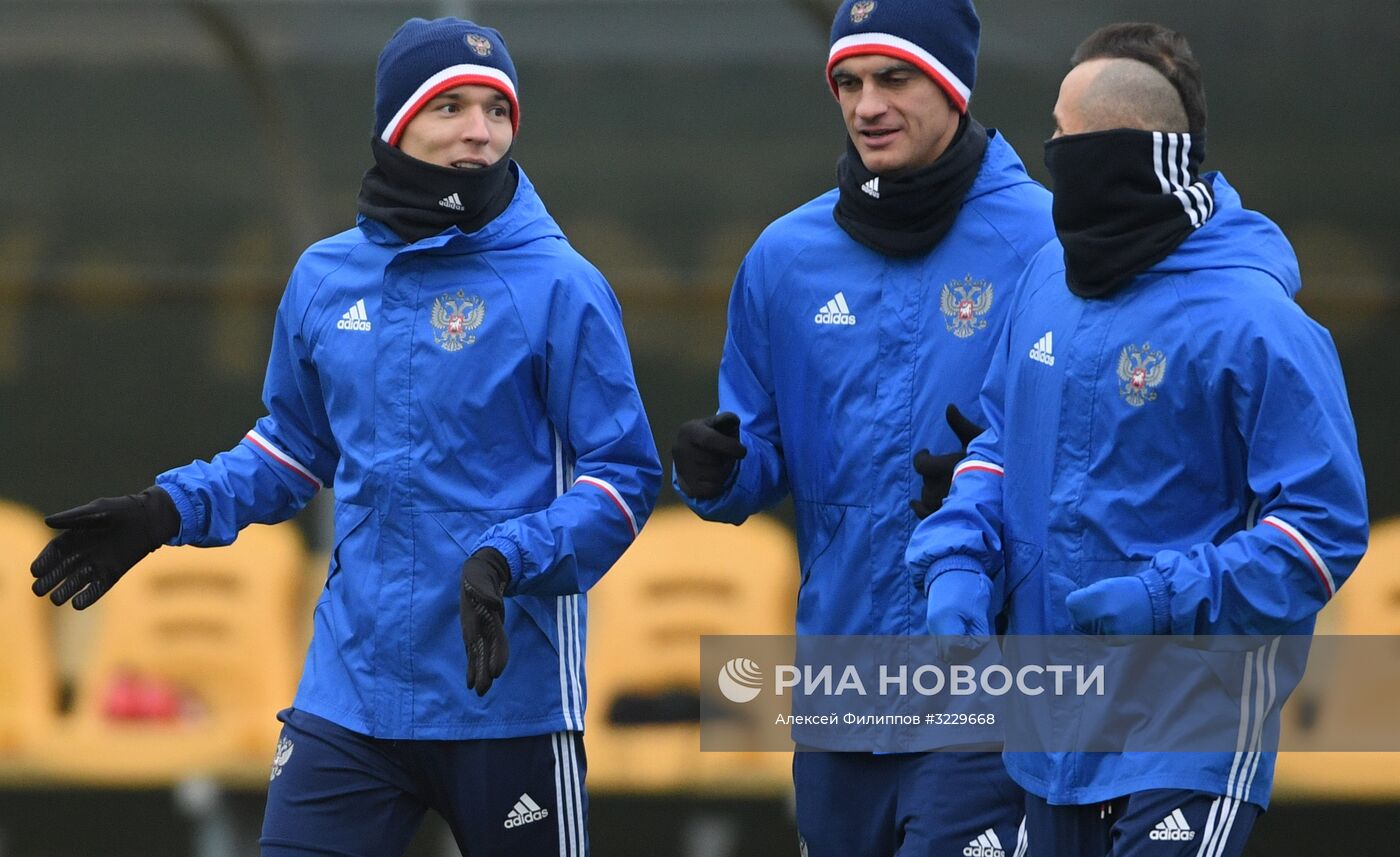 Футбол. Тренировка сборной России