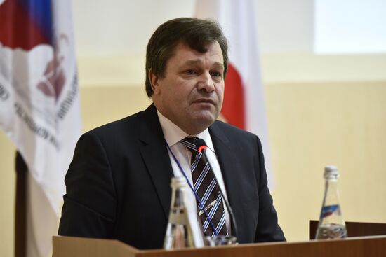 Форум друзей Крыма открылся в Ялте