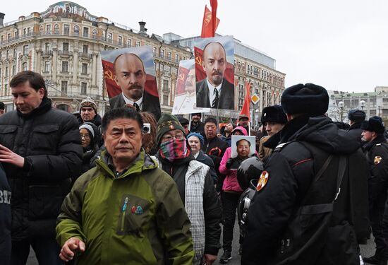 Митинг и шествие КПРФ в Москве