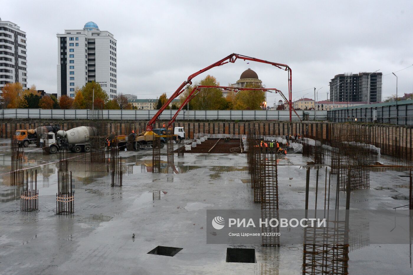 Строительство башни "Ахмат Тауэр" в Грозном