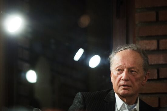 Писатель и сатирик Михаил Задорнов