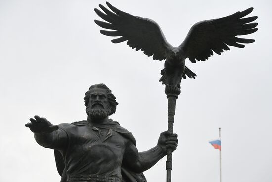 Открытие памятника Ивану III в Калуге