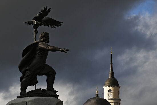 Открытие памятника Ивану III в Калуге