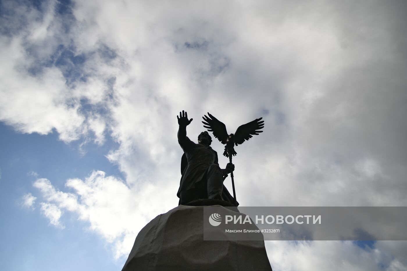 Открытие памятника Ивану III в Калуге